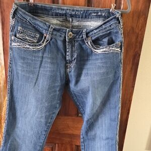 Cowgirl Tuff Women's Blue Boot Cut Jeans with White Stitching